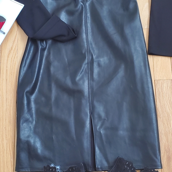 Sexy off shoulder faux leather dress - Picture 2 of 2